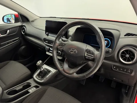 NA23AJU Hyundai Kona 1.0 TGDi 48V MHEV Premium 5dr Thumbnail #19