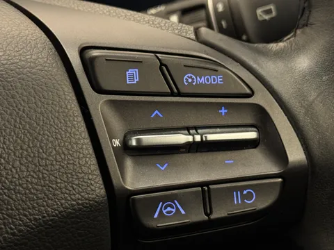 NA23AJU Hyundai Kona 1.0 TGDi 48V MHEV Premium 5dr Thumbnail #21