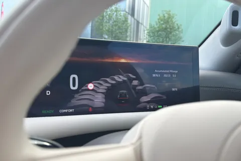 MH75HGM Mg Motor Uk Im5 217kW Standard Range 75kWh 5dr Auto Thumbnail #38