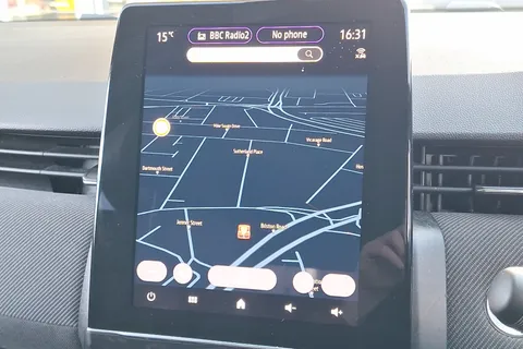 HT25FNW Renault Clio 1.0 TCe 90 Esprit Alpine 5dr Thumbnail #14