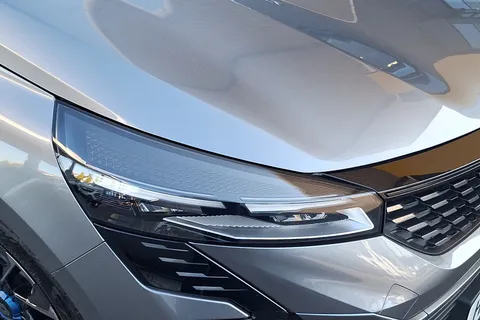 HT25FNW Renault Clio 1.0 TCe 90 Esprit Alpine 5dr Thumbnail #24