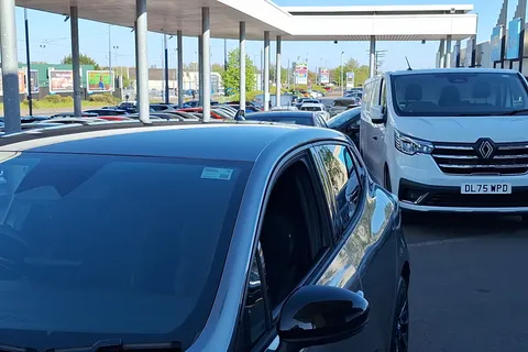 HT25FNW Renault Clio 1.0 TCe 90 Esprit Alpine 5dr Thumbnail #25