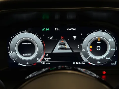 DX75XLN Nissan Qashqai 1.3 DiG-T MH N-Connecta 5dr Thumbnail #27