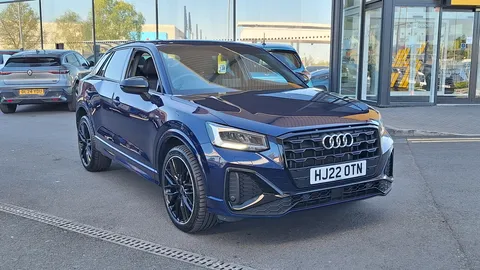 HJ22OTN Audi Q2 35 TFSI Black Edition 5dr S Tronic Thumbnail #1