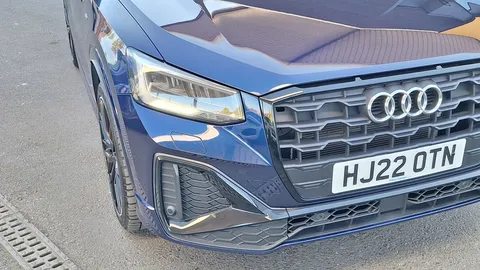 HJ22OTN Audi Q2 35 TFSI Black Edition 5dr S Tronic Thumbnail #19