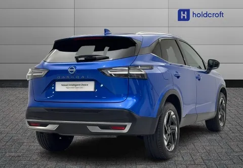 LF75EKP Nissan Qashqai 1.3 DiG-T MH N-Connecta [Glass Roof] 5dr Thumbnail #5