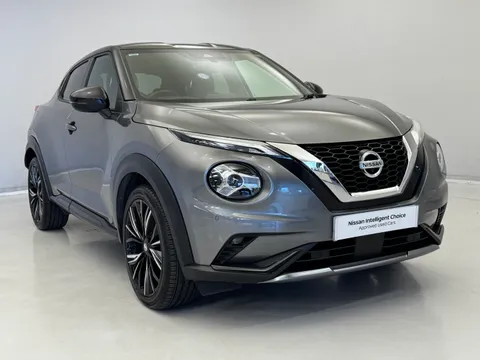DX71WRU Nissan Juke 1.0 DiG-T 114 Tekna+ 5dr Thumbnail #3