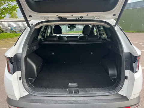 DB21AXU Hyundai Tucson 1.6 TGDi 48V MHD Ultimate 5dr 2WD Thumbnail #15