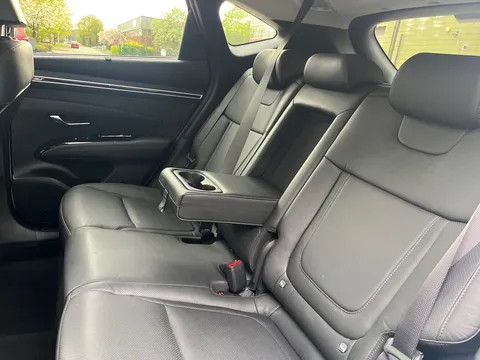 DB21AXU Hyundai Tucson 1.6 TGDi 48V MHD Ultimate 5dr 2WD Thumbnail #17