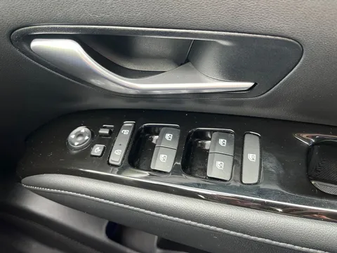 DB21AXU Hyundai Tucson 1.6 TGDi 48V MHD Ultimate 5dr 2WD Thumbnail #20