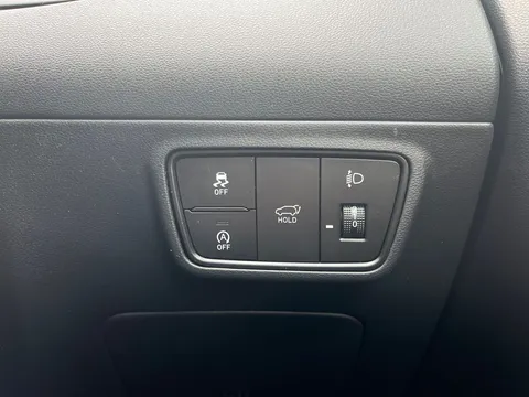 DB21AXU Hyundai Tucson 1.6 TGDi 48V MHD Ultimate 5dr 2WD Thumbnail #21