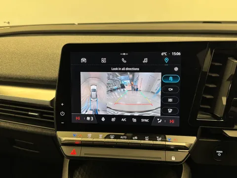 23 of 30 for Renault Megane E-Tech EV60 160kW Launch Edition 60kWh OC 5dr Auto