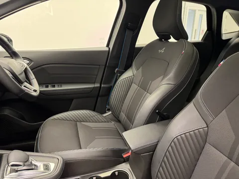 HT74FYZ Renault Symbioz 1.6 E-Tech FHEV 145 Techno Esprit Alpine 5dr Auto Thumbnail #12