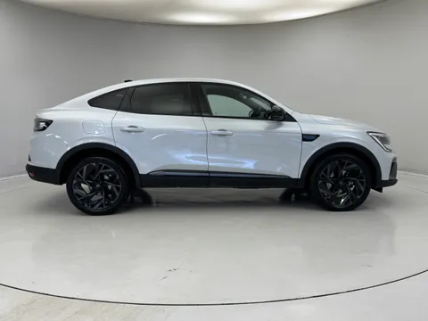 ME74ZGX Renault ARKANA 1.6 E-Tech FHEV 145 Esprit Alpine 5dr Auto Thumbnail #5