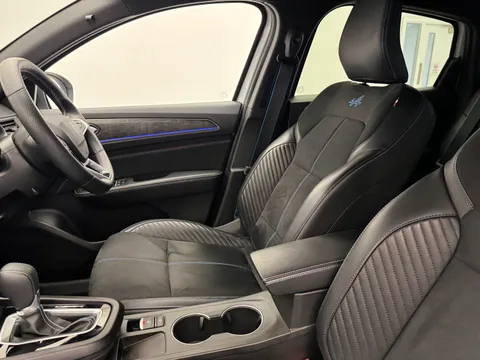 ME74ZGX Renault ARKANA 1.6 E-Tech FHEV 145 Esprit Alpine 5dr Auto Thumbnail #11