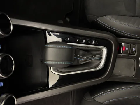 ME74ZGX Renault ARKANA 1.6 E-Tech FHEV 145 Esprit Alpine 5dr Auto Thumbnail #13