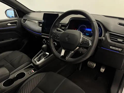 ME74ZGX Renault ARKANA 1.6 E-Tech FHEV 145 Esprit Alpine 5dr Auto Thumbnail #20