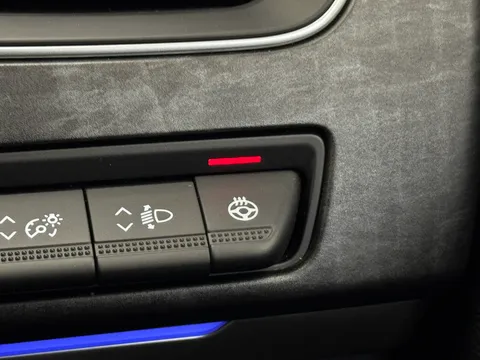 ME74ZGX Renault ARKANA 1.6 E-Tech FHEV 145 Esprit Alpine 5dr Auto Thumbnail #29