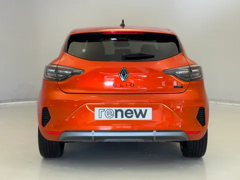BV73VLW Renault Clio 1.6 E-TECH full hybrid 145 Esprit Alpine 5dr Auto Thumbnail #7