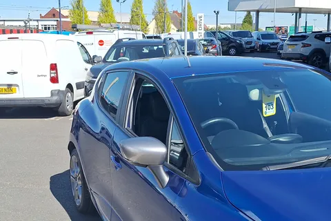 BF19XWR Renault Clio 0.9 TCE 90 GT Line 5dr Thumbnail #27