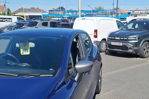 BF19XWR Renault Clio 0.9 TCE 90 GT Line 5dr Thumbnail #28