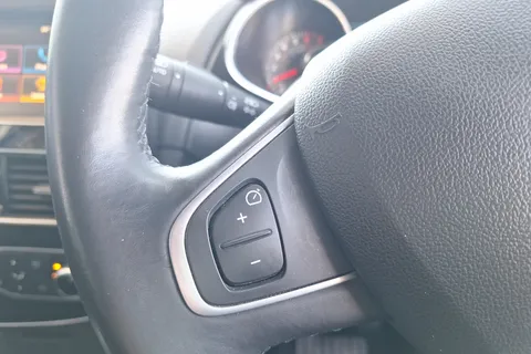 BF19XWR Renault Clio 0.9 TCE 90 GT Line 5dr Thumbnail #33