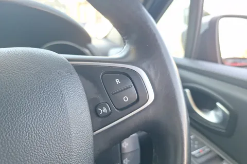 BF19XWR Renault Clio 0.9 TCE 90 GT Line 5dr Thumbnail #34