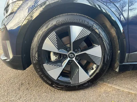 HV72UDJ Renault Megane E-Tech EV60 160kW Equilibre 60kWh Optimum Charge 5dr Auto Thumbnail #33