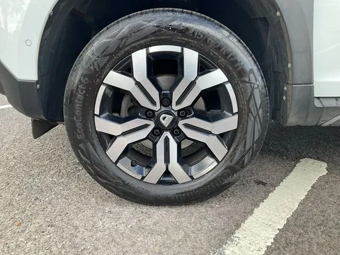 32 of 33 for Dacia Duster 1.0 TCe 90 Prestige 5dr