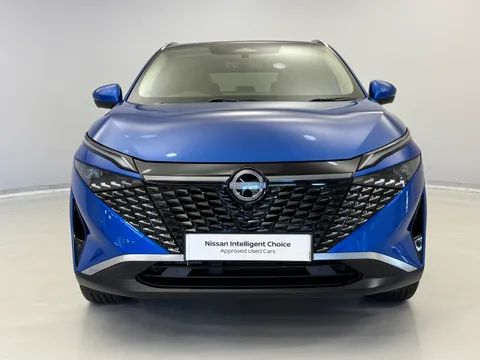 LF75EKP Nissan Qashqai 1.3 DiG-T MH N-Connecta [Glass Roof] 5dr Thumbnail #4