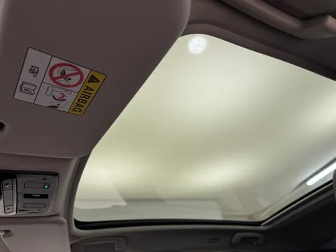 LF75EKP Nissan Qashqai 1.3 DiG-T MH N-Connecta [Glass Roof] 5dr Thumbnail #15