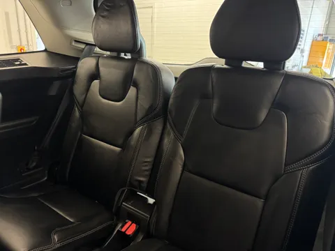 YW17FHH Volvo XC90 2.0 D5 PowerPulse Inscription Pro 5dr AWD G tronic Thumbnail #15