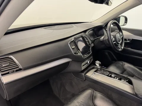 YW17FHH Volvo XC90 2.0 D5 PowerPulse Inscription Pro 5dr AWD G tronic Thumbnail #17