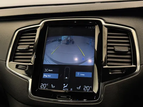 YW17FHH Volvo XC90 2.0 D5 PowerPulse Inscription Pro 5dr AWD G tronic Thumbnail #32