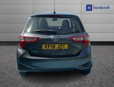 KF18JZC Toyota Yaris 1.0 VVT-i Icon Tech 5dr Thumbnail #6