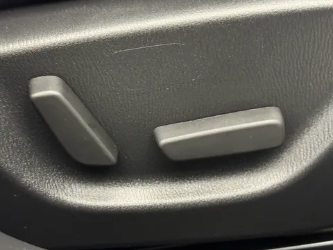 DF18VCY Mazda Mazda3 2.0 Sport Nav 5dr Thumbnail #22