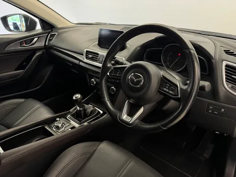 DF18VCY Mazda Mazda3 2.0 Sport Nav 5dr Thumbnail #24
