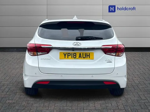 YP18AUH Hyundai i40 1.7 CRDi Blue Drive SE Nav Business 5dr Thumbnail #9