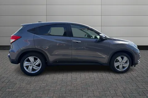 LC68YTL Honda Hr-V 1.5 i-VTEC SE CVT 5dr Thumbnail #6