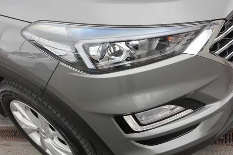 DA68AKX Hyundai Tucson 1.6 GDi SE Nav 5dr 2WD Thumbnail #10
