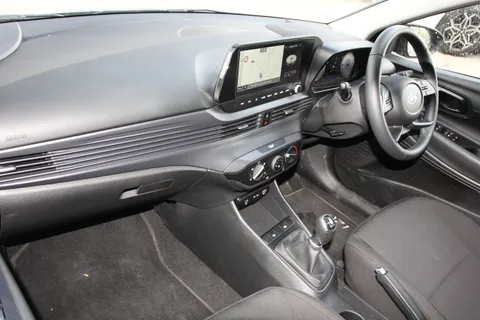 DG75AWH Hyundai i20 1.0T GDi Advance [Nav] 5dr Thumbnail #7