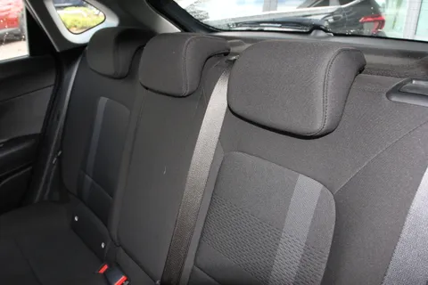 DG75AWH Hyundai i20 1.0T GDi Advance [Nav] 5dr Thumbnail #9