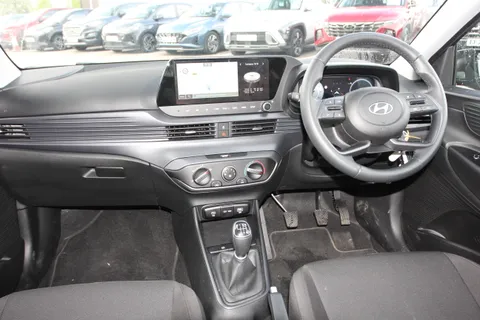 DG75AWH Hyundai i20 1.0T GDi Advance [Nav] 5dr Thumbnail #10