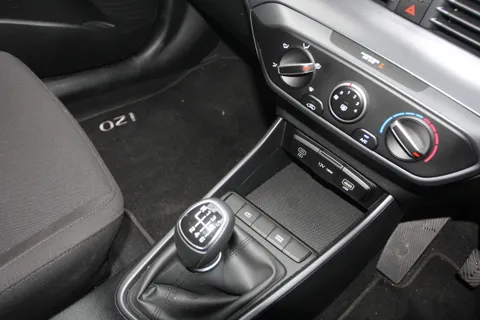 DG75AWH Hyundai i20 1.0T GDi Advance [Nav] 5dr Thumbnail #21