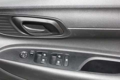DG75AWX Hyundai i20 1.0T GDi Advance [Nav] 5dr Thumbnail #13