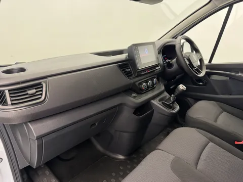 HN74NTC Renault Trafic LL30 Blue dCi 130 Advance [Safety] Van Thumbnail #9