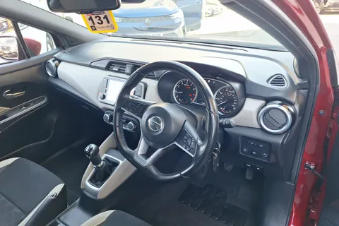33 of 40 for Nissan Micra 1.0 IG-T 100 N-Connecta 5dr