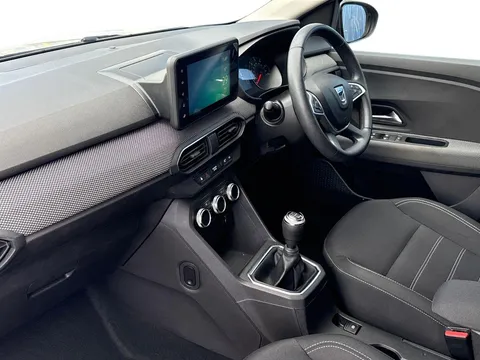 BT22EZC Dacia Jogger 1.0 TCe Comfort 5dr Thumbnail #5