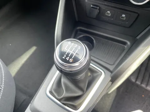 14 of 32 for Dacia Duster 1.3 TCe 130 Prestige 5dr