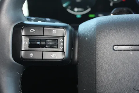 MT25YND Hyundai Santa Fe 1.6 TGDi Plug-in Hybrid Calligraphy 5dr 4WD Auto Thumbnail #22